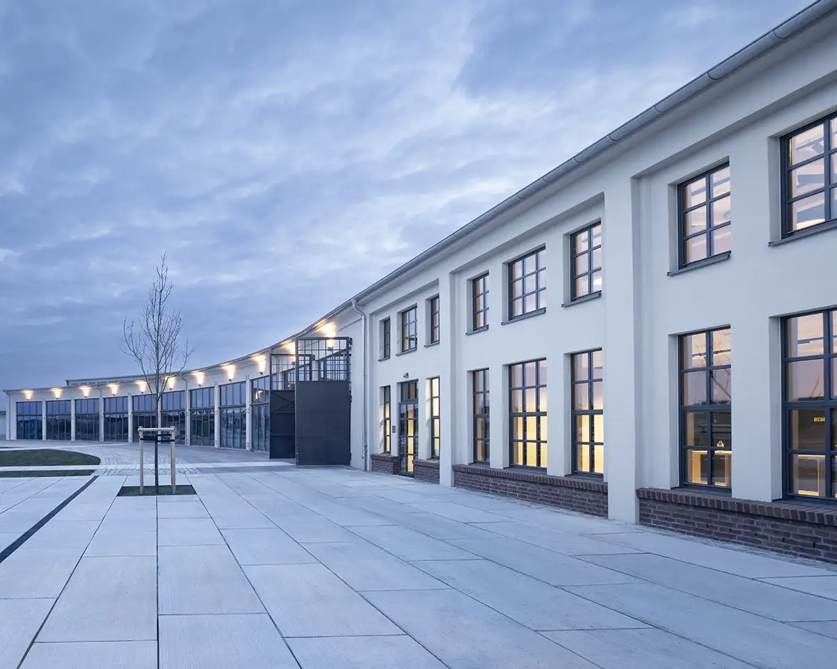 Das Copppenrath Innovation Centre in Osnabrück im umgebauten Ringlokschuppen.
